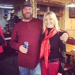 Meet your Posher, Shana